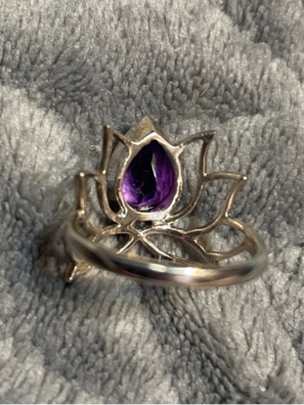 Sterling Silver Amethyst Ring - Lotus Flower - Picture 3 of 4